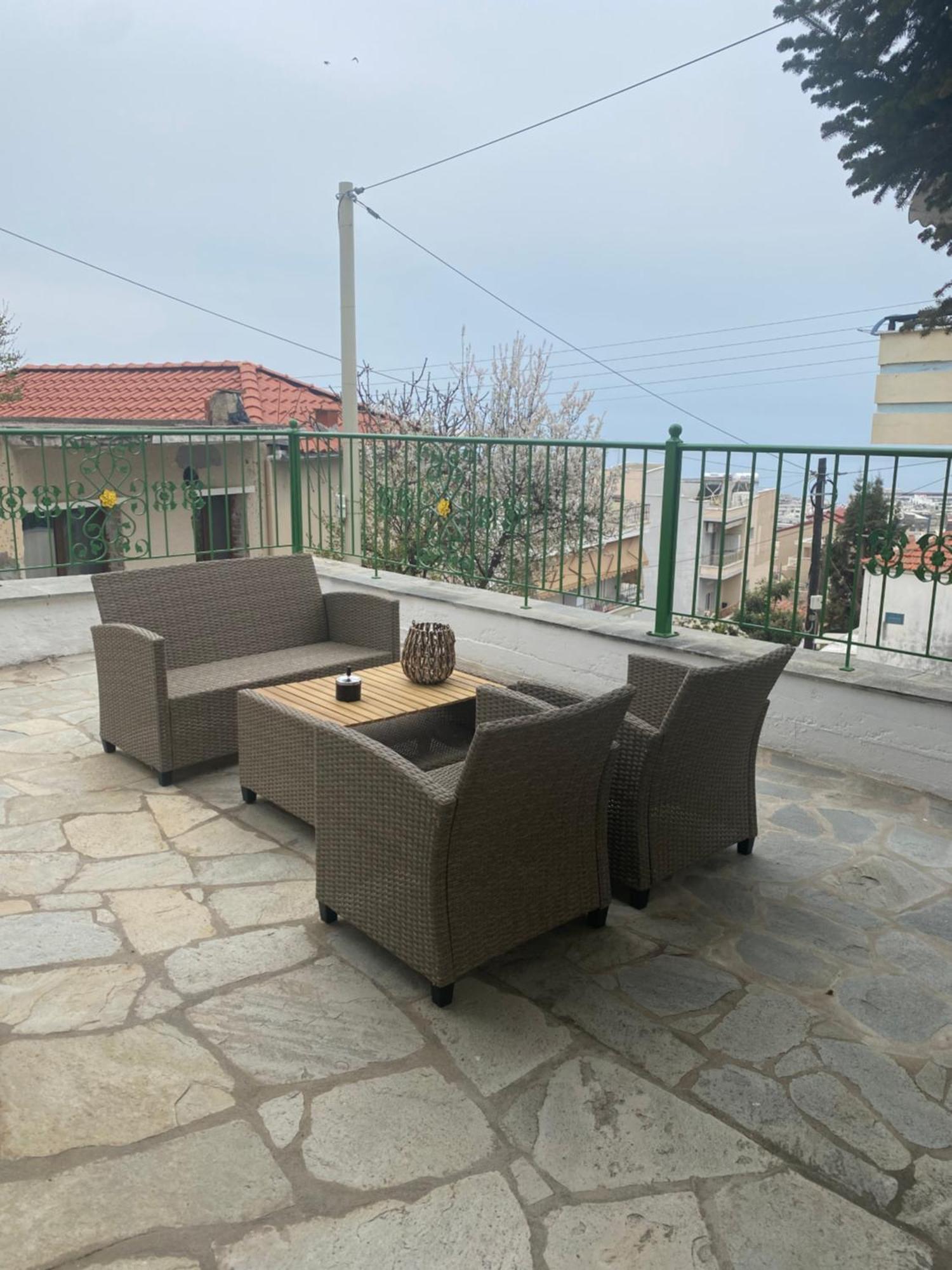 Small Garden Studio Kavála ภายนอก รูปภาพ
